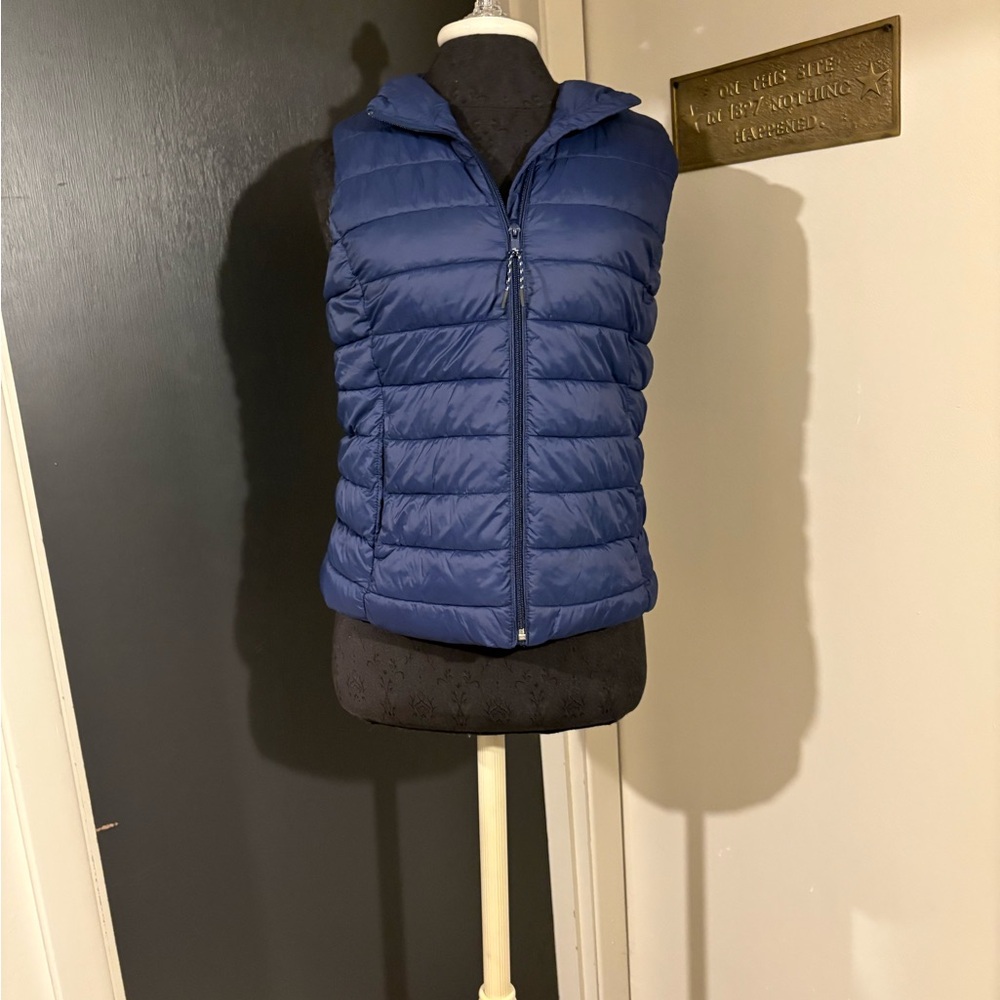 💜 GAP Women's Navy Blue Puffer Vest